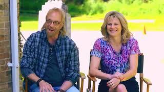 On set with Chris Elliott and Jennifer Robertson - Roland and Jocelyn Schitt - Schitt's Creek