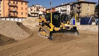 Skid steer CAT 259 best grading attachment