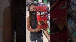 Can you finish this big pack of chips in one time?!