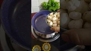 #shortvideo #viralshort #viralshorts #trendingshorts #makhana#snacks #shorts #funny #easynashta#food