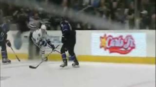 Drew Doughty Big Hip Check on Burrows 10/29/2009