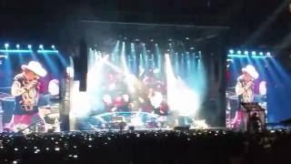 Guns'n Roses - Godfather Theme and Sweet Child O'Mine- 2016 July 16