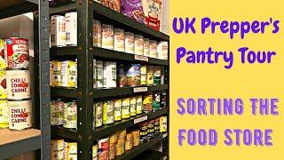 UK Prepper's Pantry  Tour - Organising The Food Supplies - #costoflivingcrisis #prepping #shtf