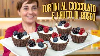 CHOCOLATE AND WILD BERRY LITTLE CAKES Easy Recipe - Homemade by Benedetta