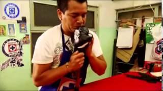 Cleto Reyes Boxing Gloves (Made in Mexico) www.euskalfighters.com