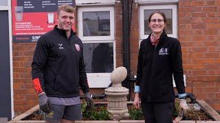 Gloucester Rugby team up with Gloucestershire Wildlife Trust to create new Rain Gardens