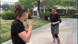 TRAINING WITH MYRA - RON SMOORENBURG - QINGDAO MOVIE TOWN - CHINA - The Legend Hunters movie