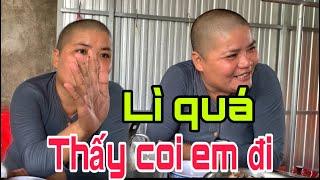Tiến sông nước vui vẻ