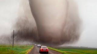 Most Extreme Hurricane Footage Ever Caught on Camera !