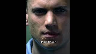  Bellick Finds a Shank,  but Pope Saves Michael | Season 1, ep. 2 | #shorts #prisonbreak