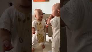 The Younger Bro Pretends To Feed His Twin Bro #baby #brotherheart #cute#cute twins #brothersbyheart