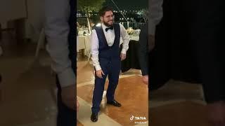 عريس يقلع عروسته الاندر قدام المعازيم
