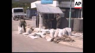 BOSNIA: MAGLAJ: BRITISH UN PEACEKEEPERS ATTACKED