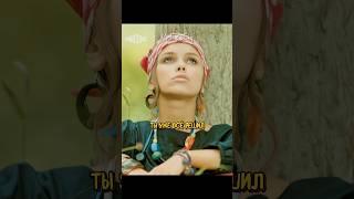 Девушка-цыганка попрощалась со своим другом  | Другие (2018)