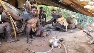 Hadzabe Tribe | Hunting and Cooking #hadzabetribe #hunter #villlagelife #wilwill life l