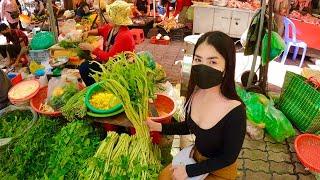 Cambodian Wet Market, Daily Lifestyle of Khmer People buying, Fresh fruit, vegetable, fish, & more