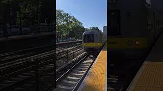 M3 M7 DE30AC LIRR trains action at Kew Gardens