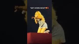 don't mess with Sabrina Carpenter on Short n' Sweet Tour #celebrity