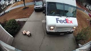 FedEx - Stunned by poor service! Didn’t even leave the truck