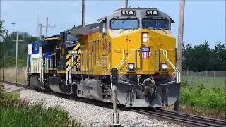 Norfolk Southern Union Pacific and CSX  new locomotive comparison!