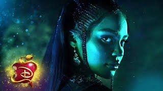 Uma is Back! | Descendants 3