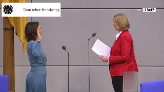 Neue Bundesministerinnen und Bundesminister vereidigt