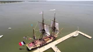 L'Hermione at the beach