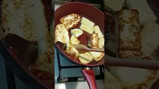 Адыгейский сыр жареный - пальчики оближешь! Рецепт сыра по ссылке под видео