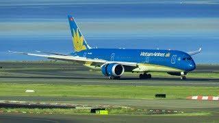 Vietnam Airlines Boeing 787-9 Dreamliner Landing at Sydney Airport | VN-A870