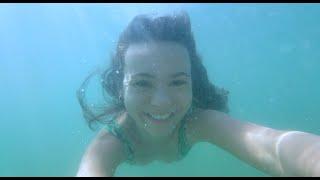 UNDERWATER SWIMMING HOLIDAY ON MY MIND