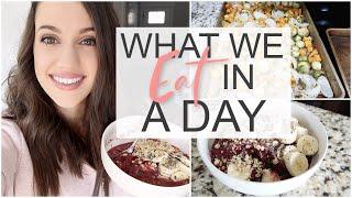 WHAT I EAT IN A DAY POSTPARTUM AND BREASTFEEDING // MOM AND TODDLER // Simply Allie