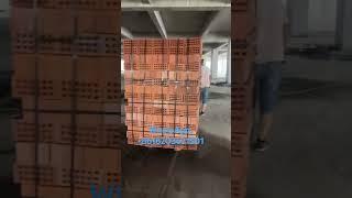 Electric pallet trucks in construction sites, perfect performance