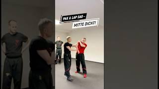 Kompromissloses Eingreifen mit Lap- & Pak Sao - Halte die Mitte dicht!#selbstverteidigung#wingtsun