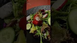 Salad buah n sayur di Beijing Cina