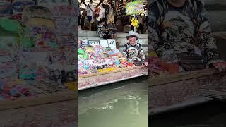 Floating Market - Bangkok Thailand  #travel #thailand #bangkok