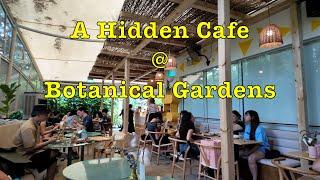 Found a Cafe at Botanical Gardens #singapore #cafe #botanicalgarden #naturescene #swan