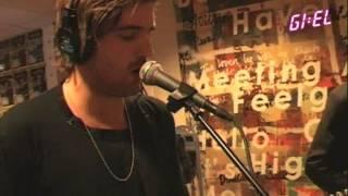 Kensington - California Girls (Katy Perry Cover) live @ 3FM