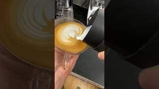 Rosetta Latte Art #latte #espresso #coffee