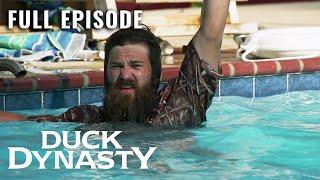 The Campfire Diaries (S11, E11) | Duck Dynasty | Full Episode