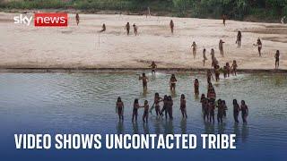 Peruvian Amazon: Mashco Piro tribe filmed leaving rainforest