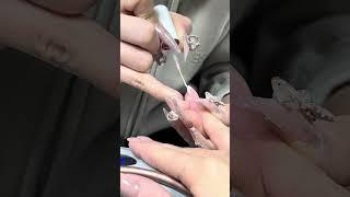 CUTE & TRENDY NAILS | MANICURE IDEAS | BEST TORONTO NAIL TECH | CHROME FRENCH MANICURE NAIL LOOK