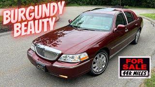 2003 Lincoln Town Car Cartier TOP OF THE LINE 44k Miles FOR SALE Specialty Motor Cars