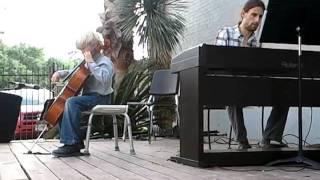 Ivan cello: Rigadoon