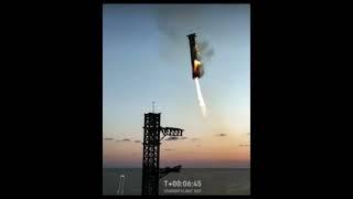 No Way... they caught a rocket! #shorts #SpaceX #IFT5 #SuperHeavy #Starship #chopsticks