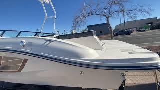 2015 Searay19spx used boat walk around