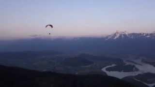 Evening glass-off paragliding