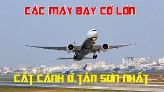 Các máy bay lớn cất cánh ở sân bay Tân Sơn Nhất - Sài Gòn.