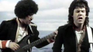 Gary Moore feat. Phil Lynott - Out In The Fields [HD]