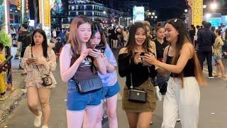 Cambodia Nightlife Lively Street Walking Tour - Phnom Penh 4K