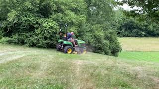 John Deere 2210 - High Grass and High Hills